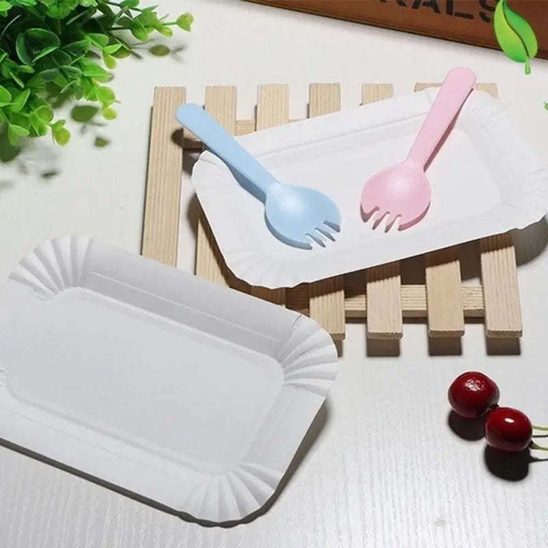 Set Of 20 Rectangular Paper Plates, Disposable Paper Trays, White Disposable Paper Bowl, For Event and Party Supplies Set Of 20 Rectangular Paper Plates, Disposable Paper Trays, White Disposable Paper Bowl, For Event and Party Supplies